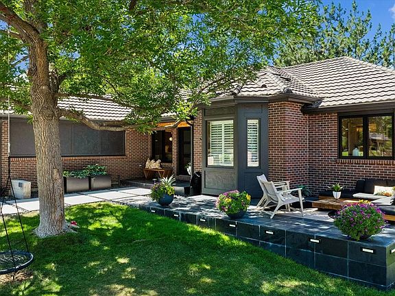 5th image of 3315 Beech Court