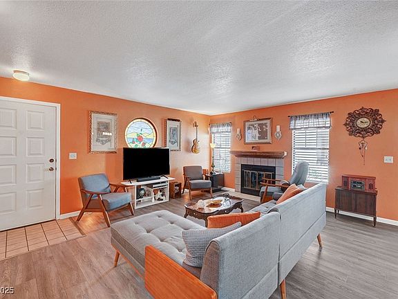 4th image of 5066 Jeffreys St Unit 101