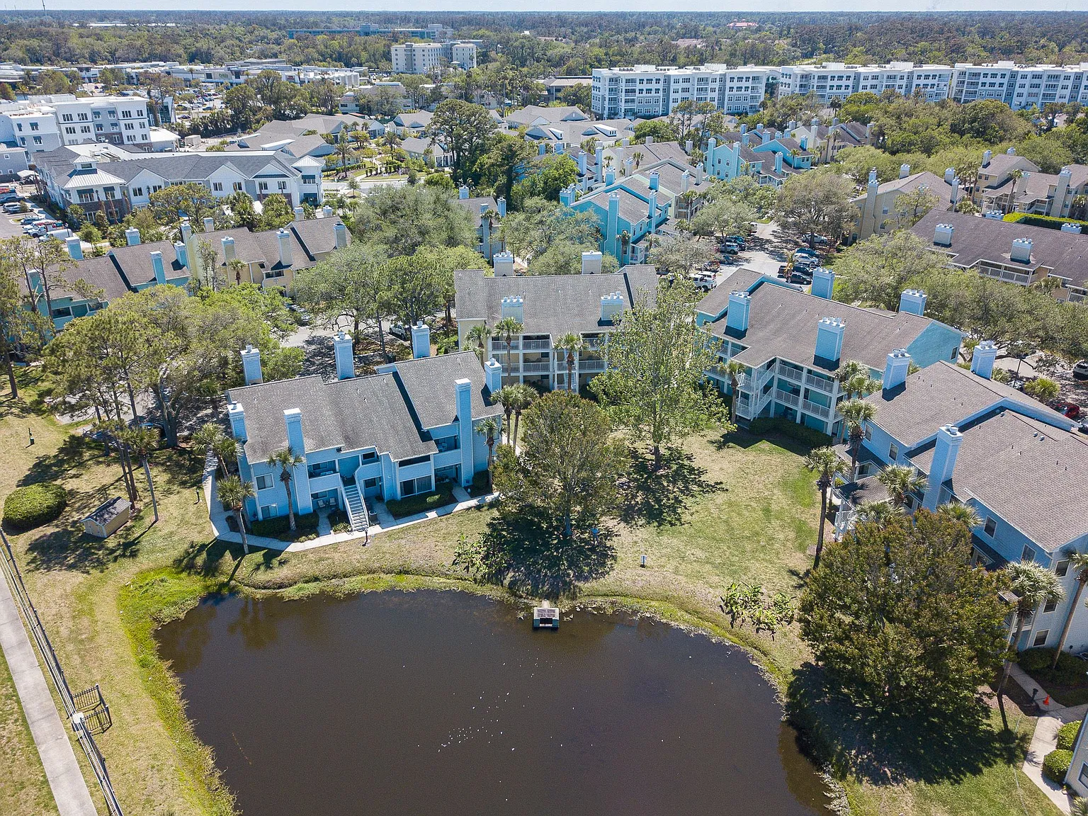 2 bed, 1.5 bath, 989 sqft, $1,750 — Photo 4