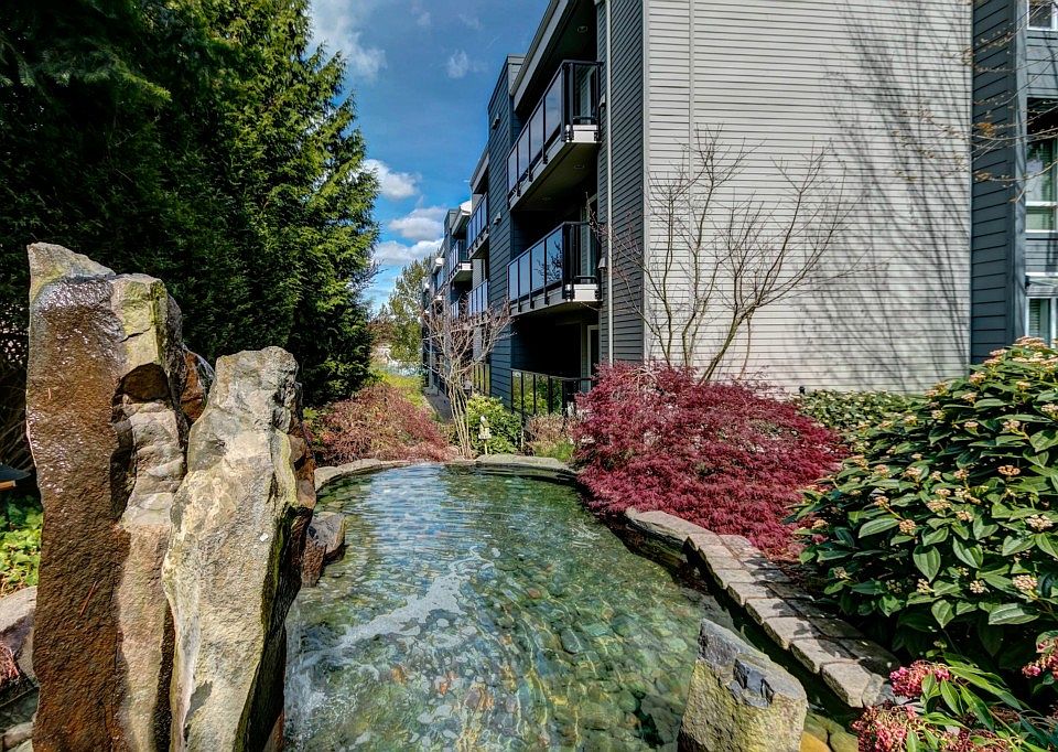 1st image of 410 2nd Ave S APT 107