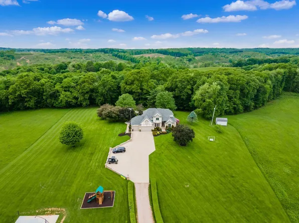 619 Karr Rd, Jackson, OH 45640