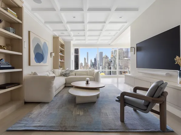 1 Central Park West 24D image 2 of 18