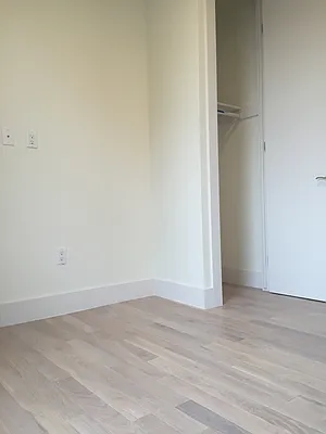 Rented by Bruma Realty LLC | media 18