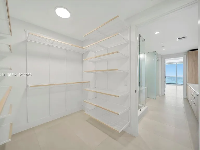 153 N Seabreeze Blvd #801 — Photo 15