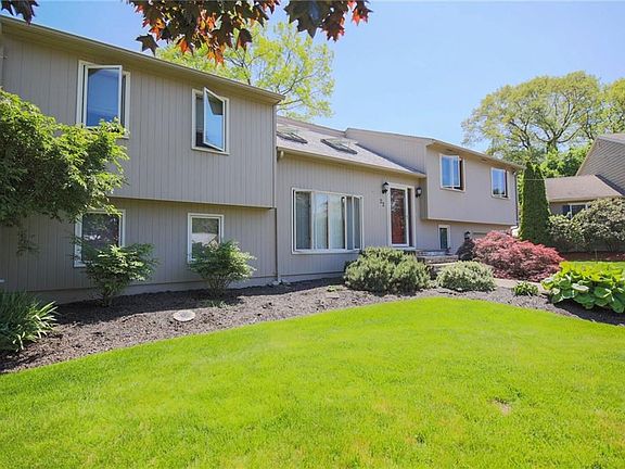 5th image of 22 Lily Dr