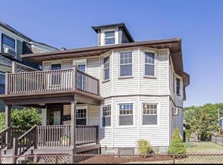278 Poplar St #1, Roslindale, MA 02131