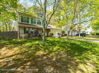 182 Inlet Ave, Manahawkin, NJ 08050