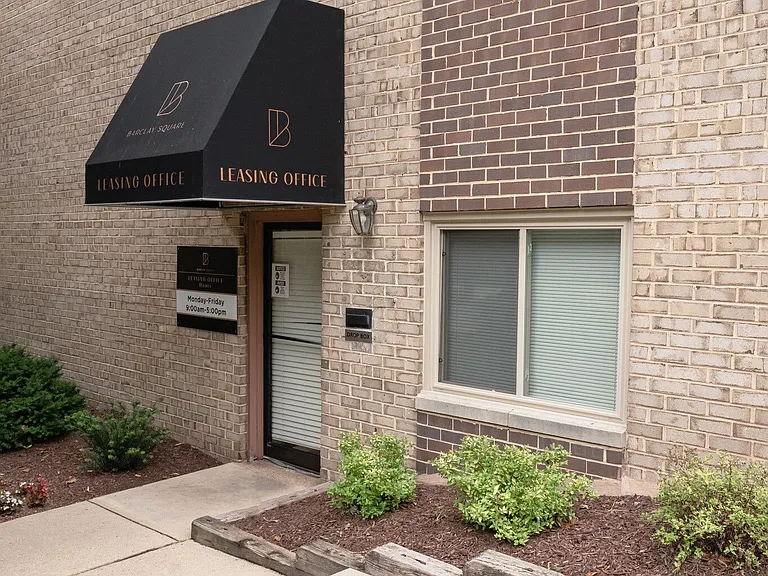 Leasing Office
