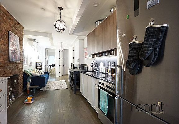 4th image of 816 Saint Johns Pl #1L