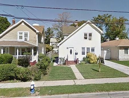 1st image of 261 E Columbia St