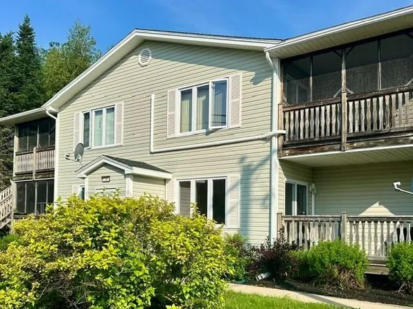 20 Damien St #5, Dieppe, NB E1A 7S9