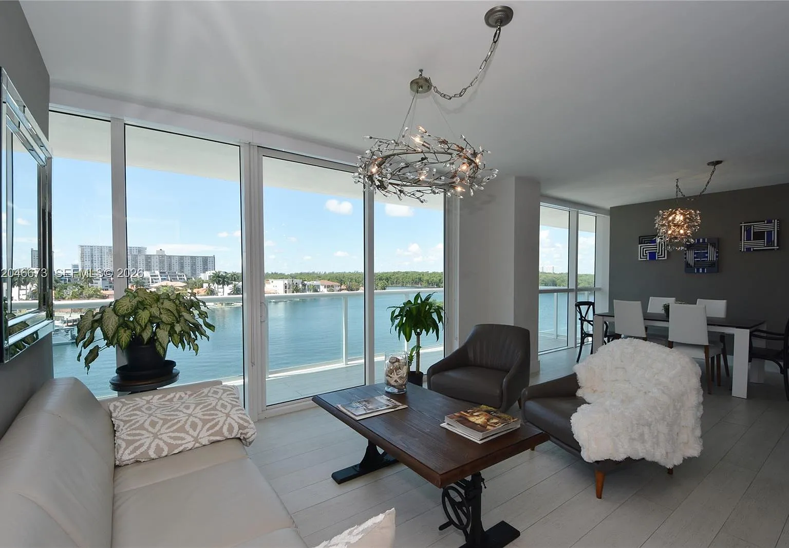 400 Sunny Isles Condo Eas — Photo 3