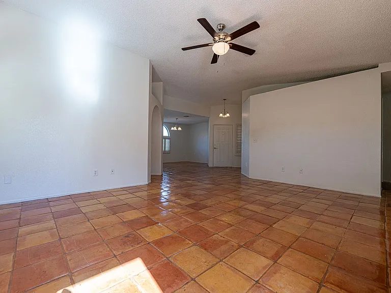 6357 Formula Way — Photo 9
