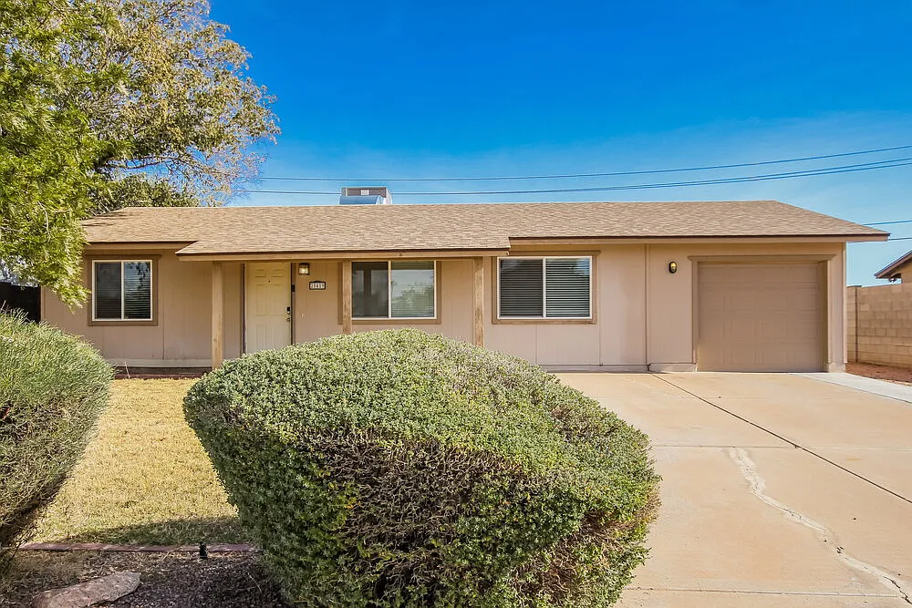3 bed, 2.0 bath, 1576 sqft, $2,680 — Photo 1