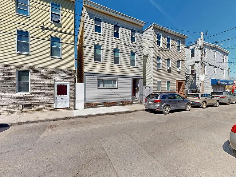 44 Morris St #2 — Photo 20