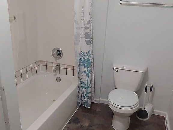 5th image of 1727 SE Mill St
