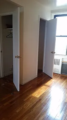 Rented by Lang Realty LLC | media 32