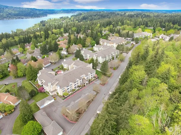 4109 224th Lane SE #306, Issaquah, WA 98029