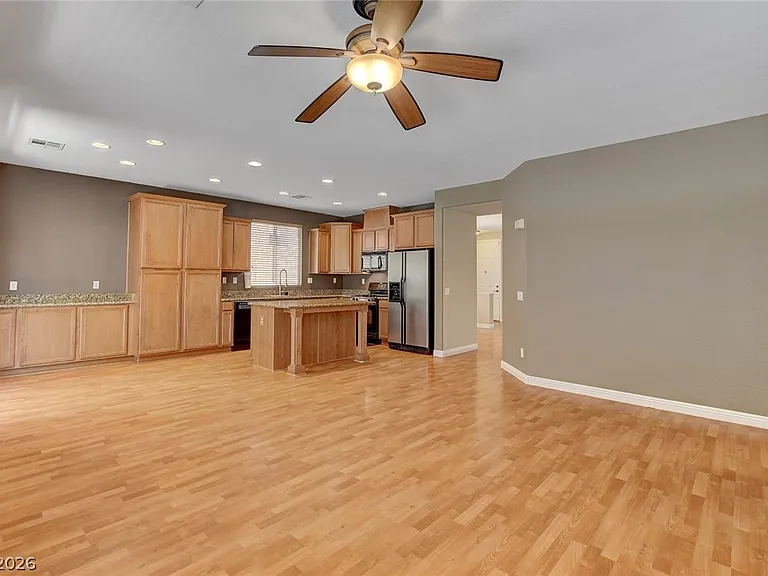 1005 Roaring River Ave — Photo 14