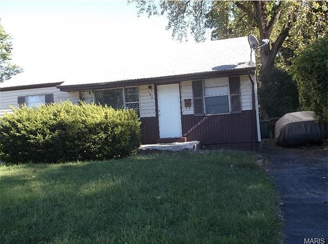 1st image of 106 Elbring Dr