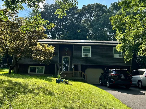 128 Rockwell Road, Bethel, CT 06801