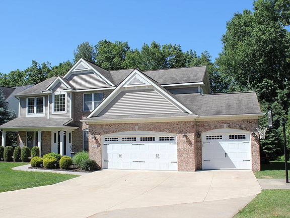 2nd image of 1405 Glen Ellyn Dr SE