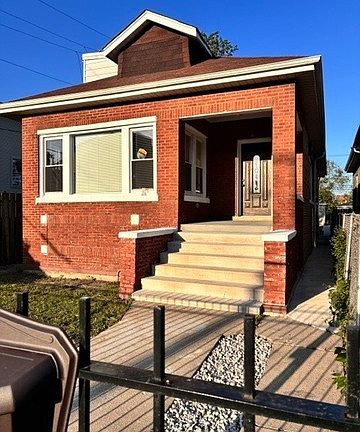 2nd image of 7631 S Ada St