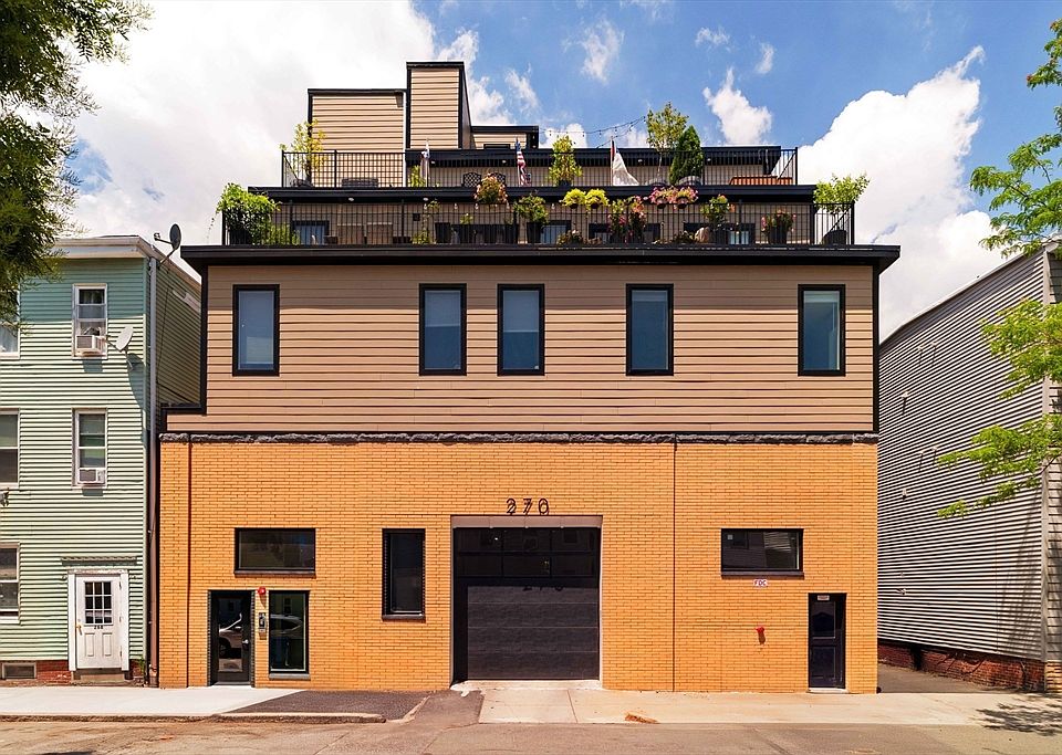 1st image of 270 Paris St #3