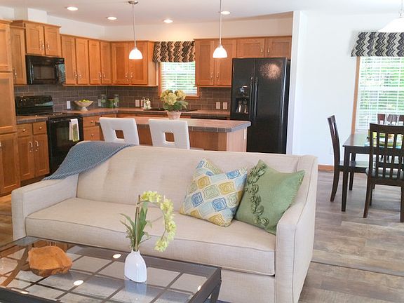 Living, Kitchen & Dining 