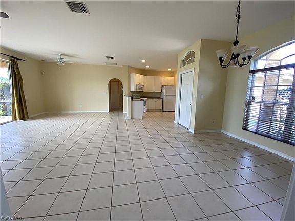 5th image of 3901 11th St W
