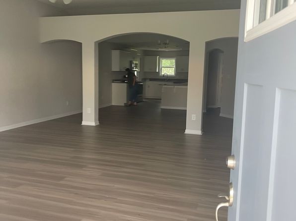139 Grantham Pl