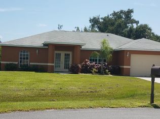 121 Zenith Cir, Fort Myers, FL 33913