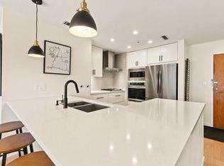 6 Canal Park APT 707, Cambridge, MA 02141