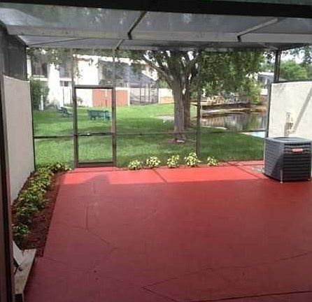 COVERED TERRACE