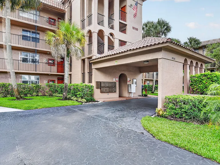 10110 Boca Entrada Blvd #305 — Photo 31