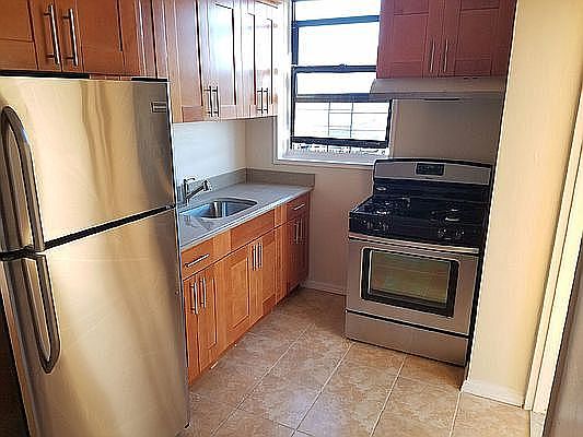 2nd image of 270 W 238th St #6J