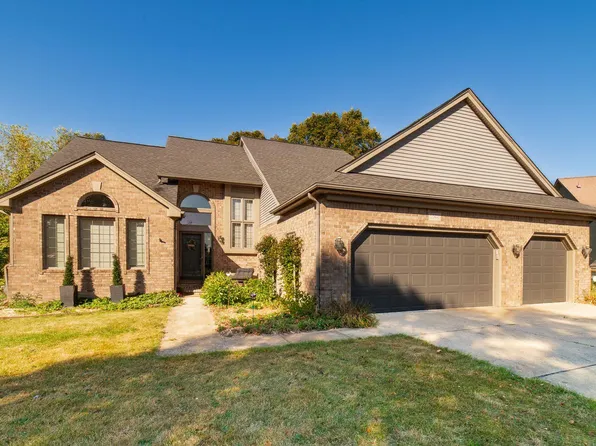 1143 Brookside Ct, Oxford, MI 48371