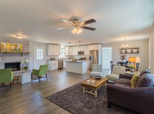 101 Tobacco Rd, Clarksville, TN 37042