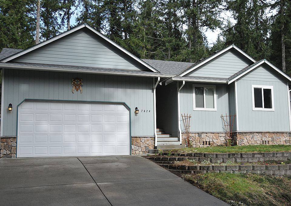 1st image of 7624 Ostrich Dr SE