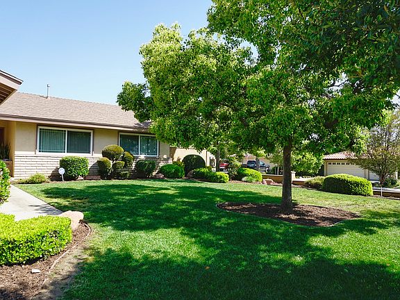 4th image of 512 Willowgrove Ave
