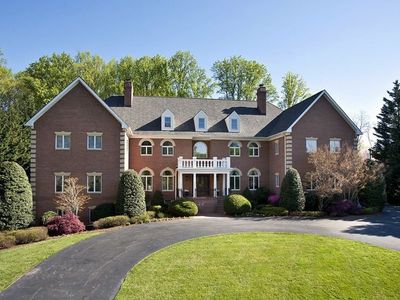 7814 Swinks Mill Ct, Mc Lean, VA, 22102