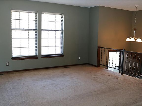 2nd image of 1351 Pawnee St