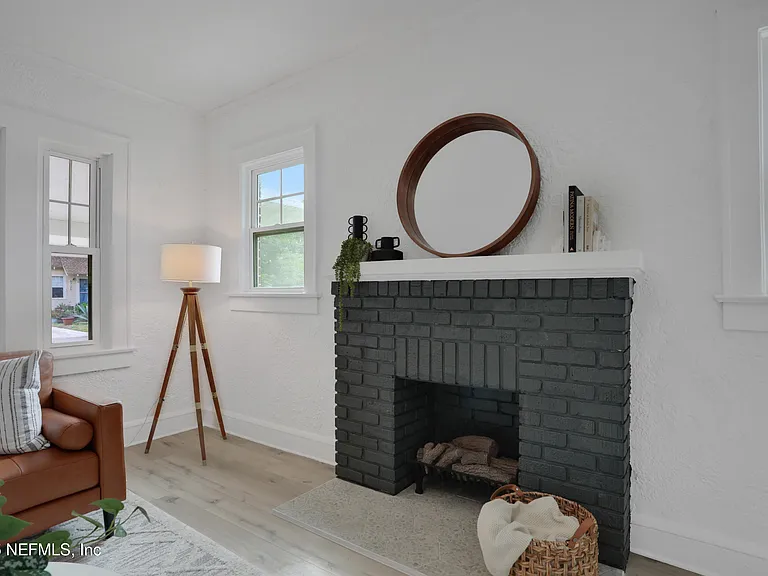 4725 French St — Photo 23