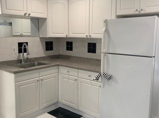 258 Old River Rd APT 4, Edgewater, NJ 07020