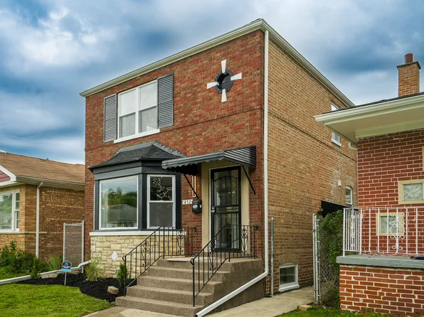 452 W 104th St, Chicago, IL 60628
