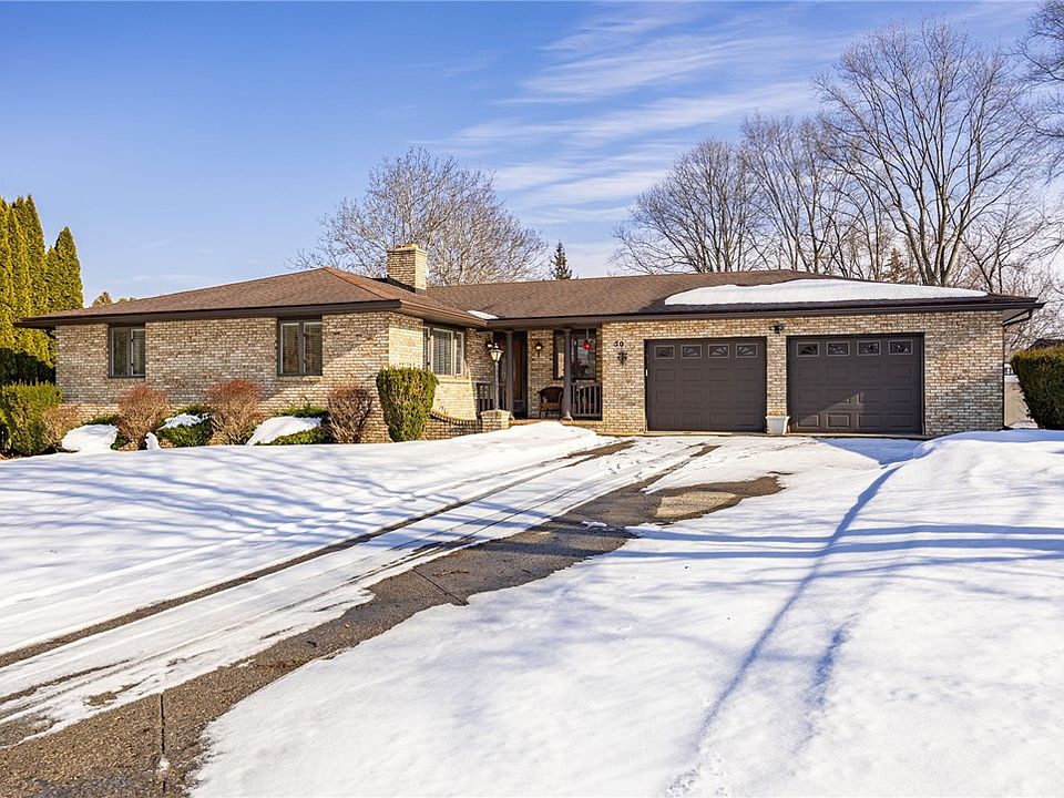 1st image of 50 Deepwood Dr