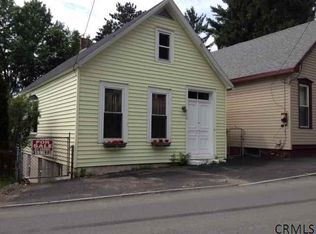 539 9th Ave, Troy, NY 12182