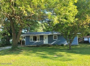 602 W South St, Marionville, MO 65705