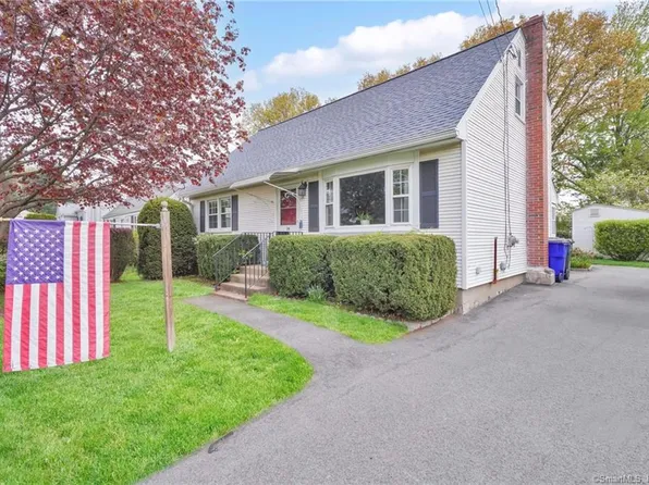 26 Fenwood Avenue, West Hartford, CT 06110