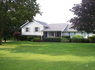 7171 Coy Rd, Livonia, NY 14487